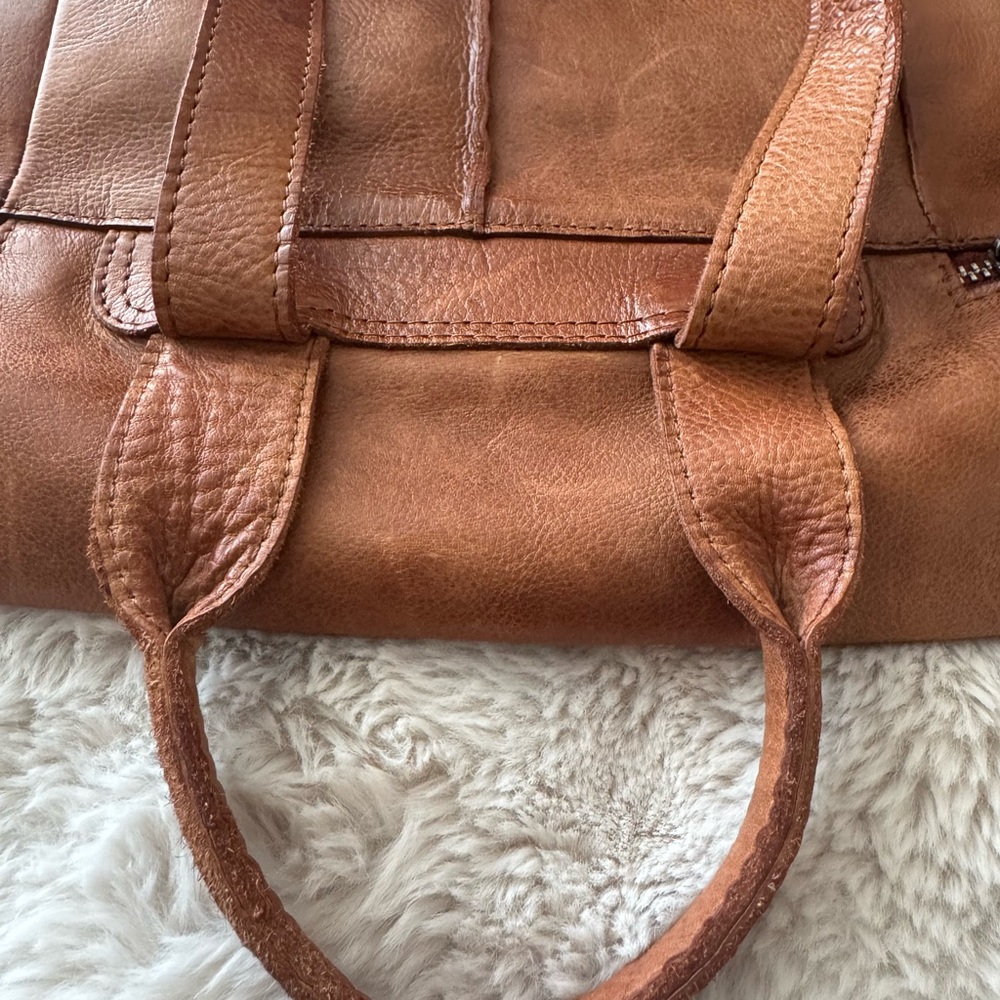 Vilenca Brown Leather Backpack - Picture 3 of 7